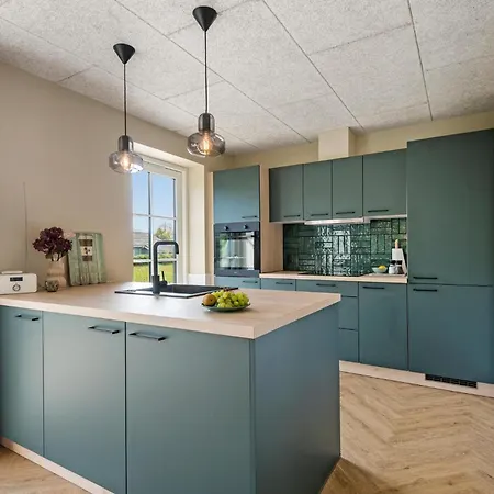 Awesome In With Kitchen