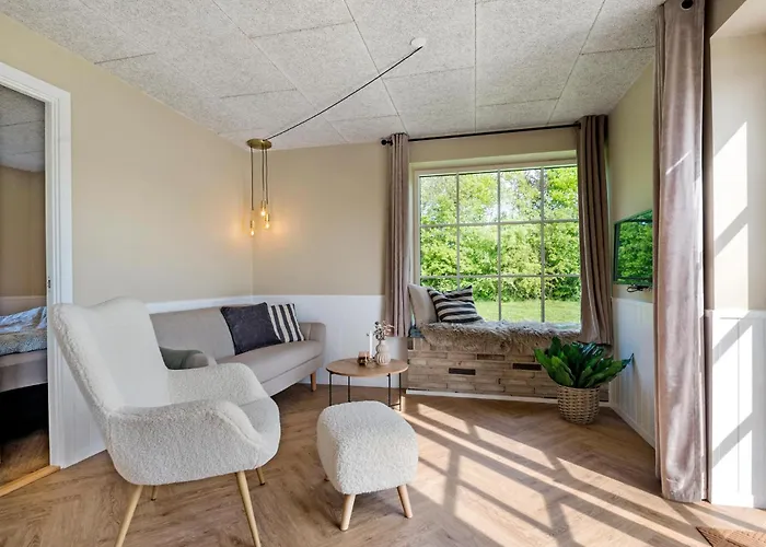 Semesterbostad Awesome In With Kitchen *